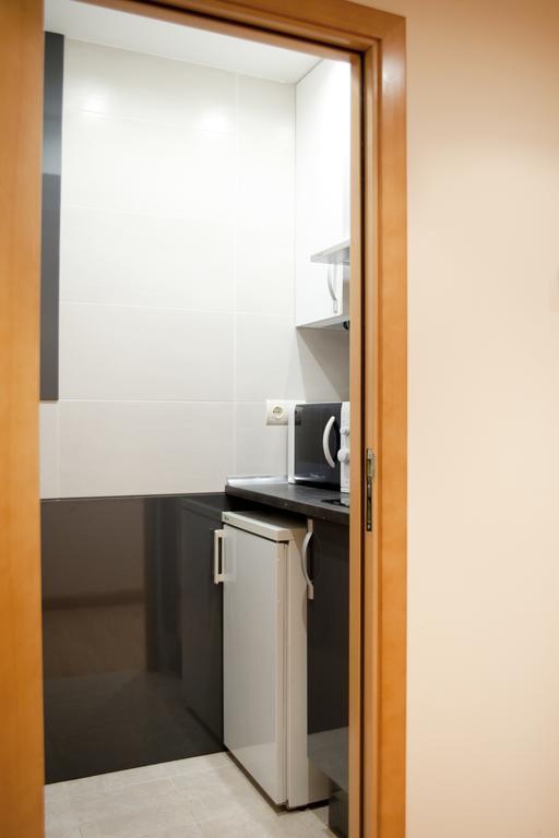 Apartamentos Sabinas Zaragoza Centro Room photo