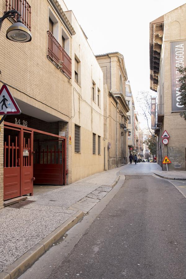 Apartamentos Sabinas Zaragoza Centro Exterior photo